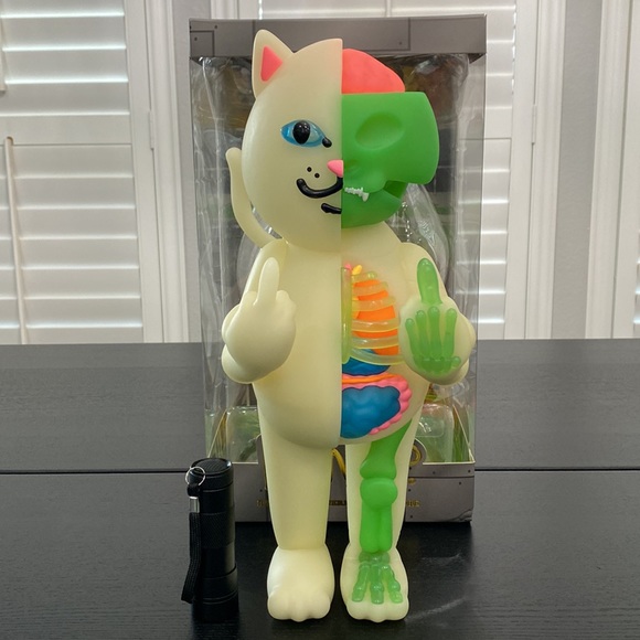 Rip N Dip Limited Edition Radioactive Nerm Vinyl Figure #175 of only 500! - Picture 2 of 16
